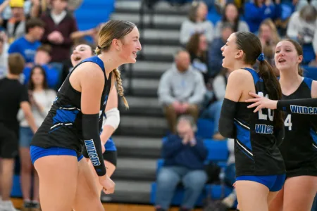 Central Mountain volleyball advances to District 5-6-8 Class AAA championship with win over Bellefonte